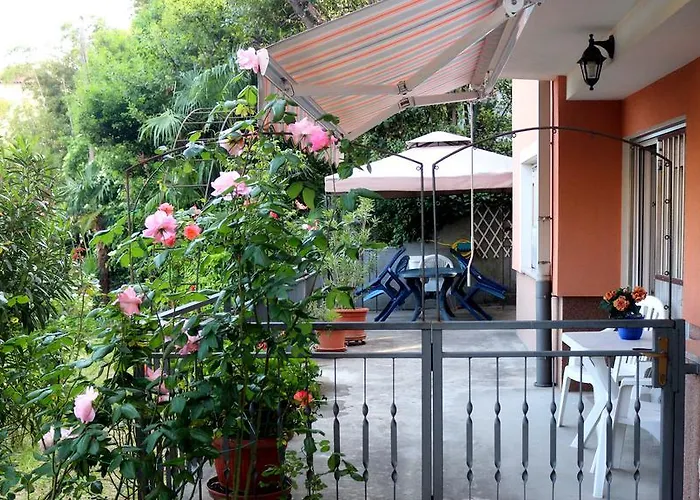 Garden أوباتيا